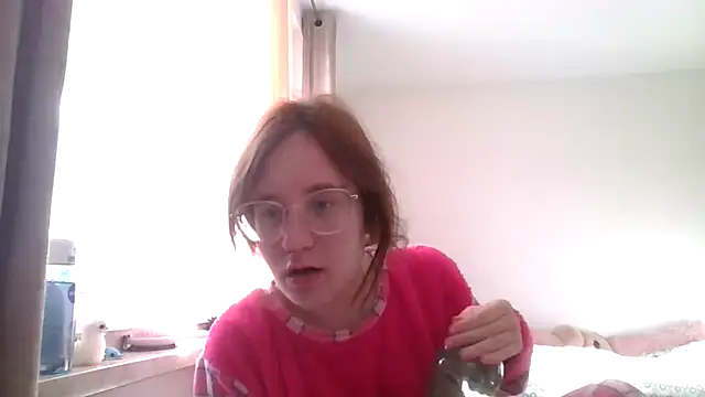 LuckySLove online show from 10/13/25, 01:23