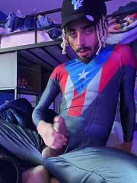 Snapshot of shadespider chatting on 03/18/26, 09:37 shadespider online show from 03/18/26, 09:37