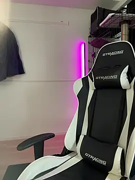 ericiii online show from 02/19/26, 03:25