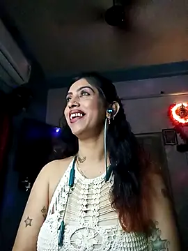 Darling Annie online show from 12/02/25, 06:09