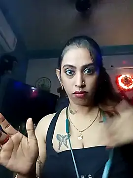 Darling Annie online show from 11/27/25, 06:30