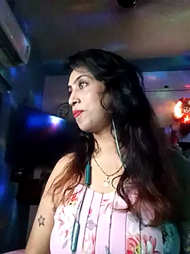 Darling Annie online show from 10/30/25, 06:49