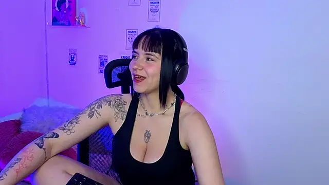 Emily Lindey online show from 04/09/26, 04:58