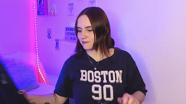 Emily Lindey online show from 03/04/26, 02:19