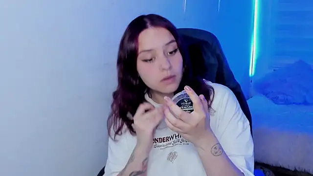 Emily Lindey online show from 01/19/26, 06:39