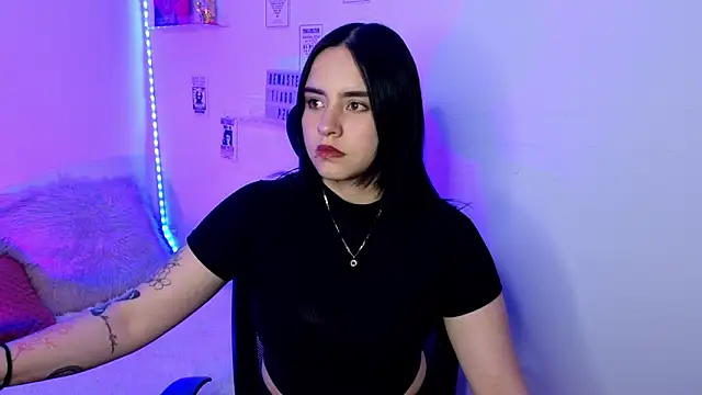 Emily Lindey online show from 03/09/26, 05:33