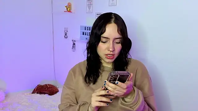 Emily Lindey online show from 02/18/26, 12:45