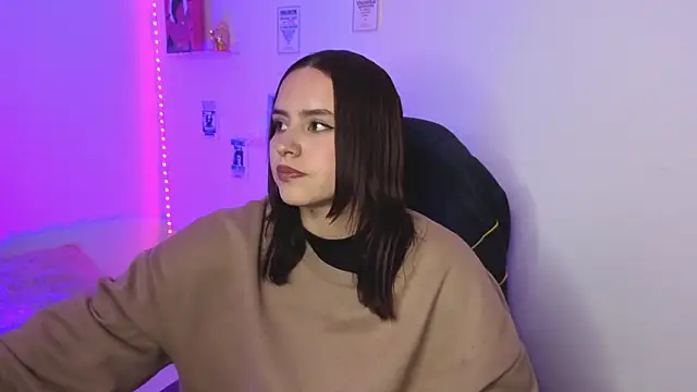 Emily Lindey online show from 03/01/26, 02:11