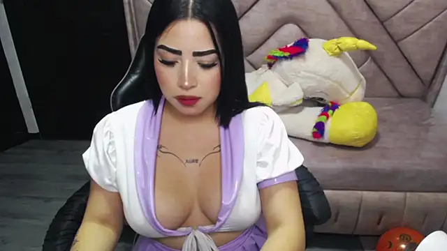 Snapshot of Amaranta_fox_v chatting on 10/22/25, 11:47 Amaranta fox v online show from 10/22/25, 11:47