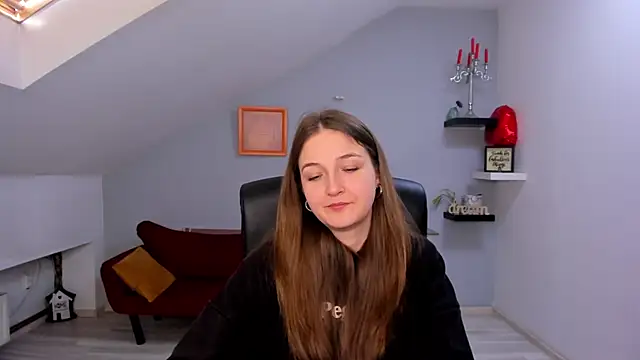 AnneWilsonn online show from 03/11/26, 07:24