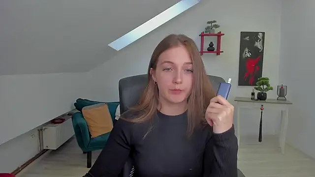AnneWilsonn online show from 05/05/26, 04:48