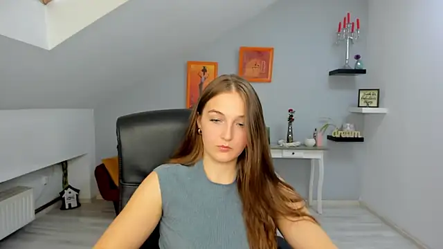 AnneWilsonn online show from 11/04/25, 12:31