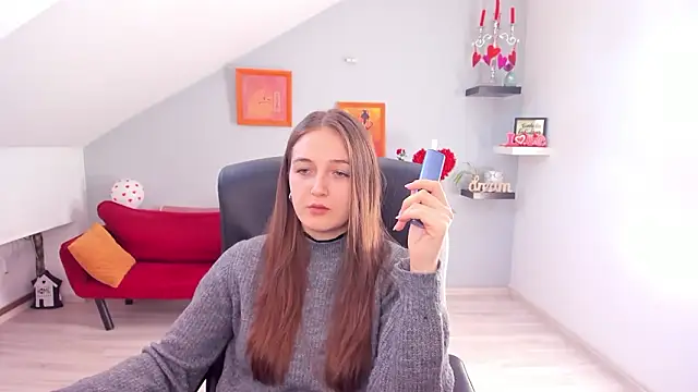 AnneWilsonn online show from 02/11/26, 12:38