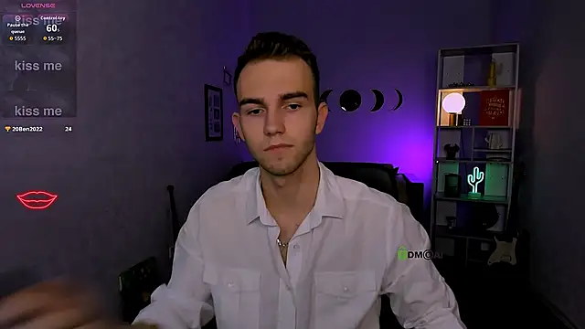 Snapshot of astren_villo chatting on 12/19/25, 08:11 astren villo online show from 12/19/25, 08:11