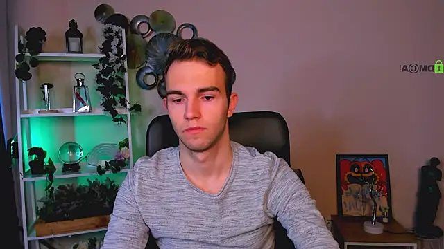 astren villo online show from 03/16/26, 06:39