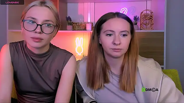 sendi cais online show from 11/18/25, 02:53