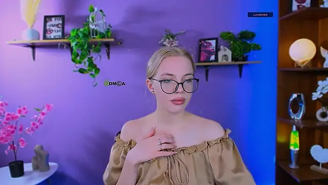 sendi cais online show from 04/22/26, 11:17