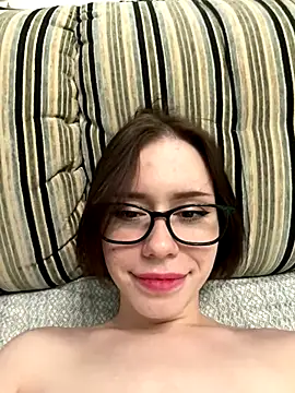 AzumiTyan online show from 10/17/25, 04:09