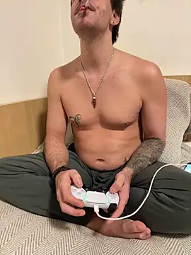  madbull  online show from 02/03/26, 06:22