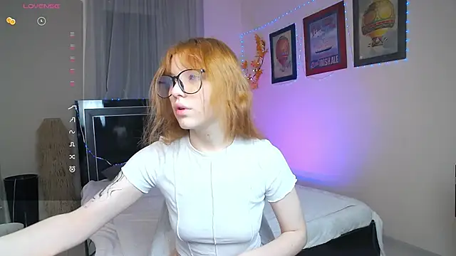 MeganNewCat online show from 02/11/26, 08:52