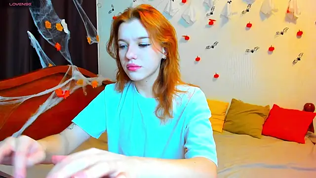 MeganNewCat online show from 11/14/25, 09:24