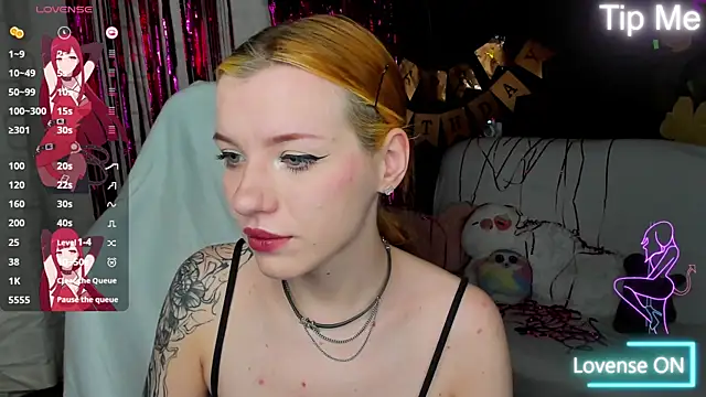 MeganNewCat online show from 06/14/26, 09:38