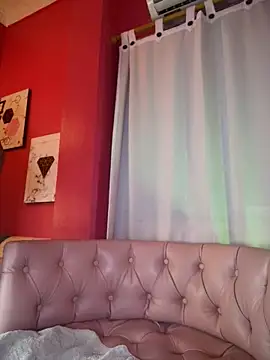 NovaFoxx online show from 03/06/26, 08:04