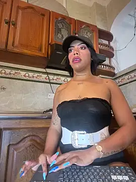 NovaFoxx online show from 12/04/25, 03:33