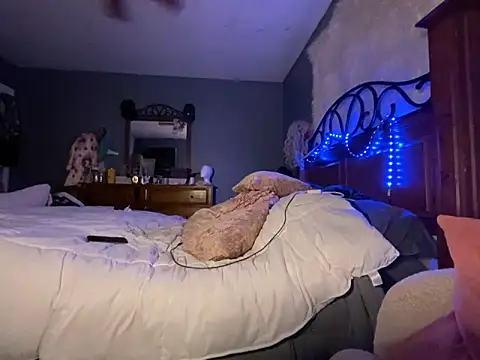 queenkelly1234 online show from 01/15/26, 05:33