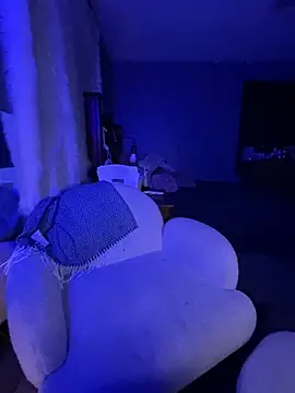 queenkelly1234 online show from 03/12/26, 03:56