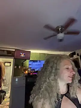 queenkelly1234 online show from 10/29/25, 02:32