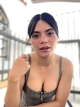 PamelaJonsom  online show from 11/01/25, 02:00