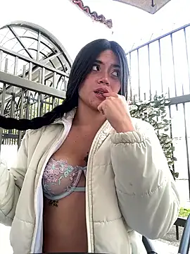 PamelaJonsom  online show from 01/13/26, 12:42