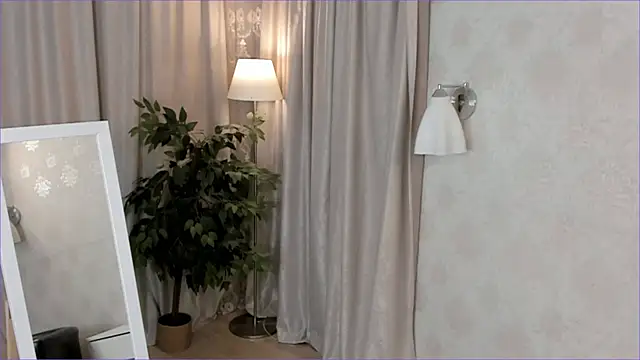 Ritamillersi online show from 10/17/25, 11:12