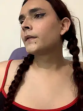 La-Gatiita-trans online show from 12/13/25, 11:44