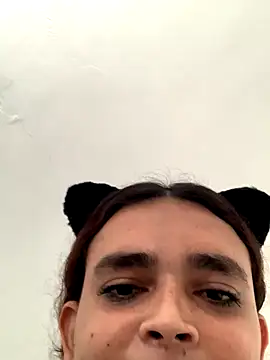 La-Gatiita-trans online show from 10/22/25, 01:21