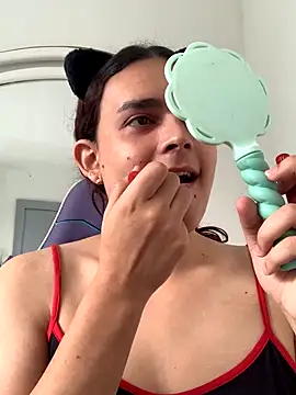 La-Gatiita-trans online show from 11/29/25, 02:06