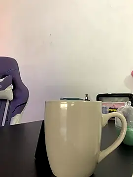 La-Gatiita-trans online show from 11/15/25, 02:21