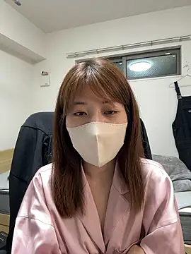 Snapshot of ichika_2_ chatting on 06/26/26, 01:17 ichika 2 online show from 06/26/26, 01:17