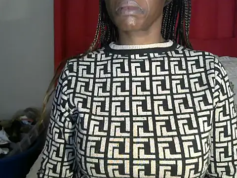 Snapshot of AfroGodesss123 chatting on 06/19/26, 12:44 AfroGodesss123 online show from 06/19/26, 12:44