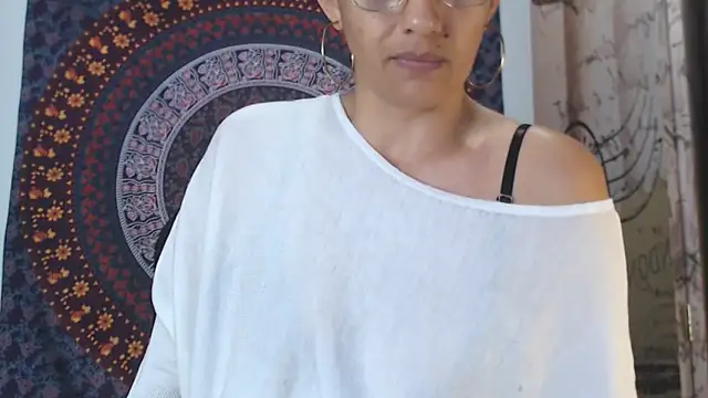 Lucyy Naugthy online show from 02/23/26, 12:50