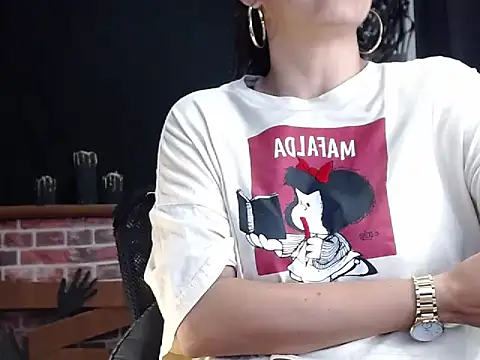 Lucyy Naugthy online show from 10/24/25, 12:15