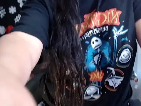 Lucyy Naugthy online show from 11/26/25, 01:11