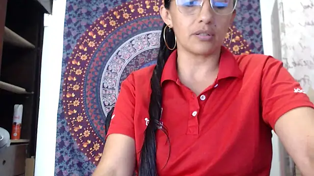 Lucyy Naugthy online show from 02/07/26, 01:46