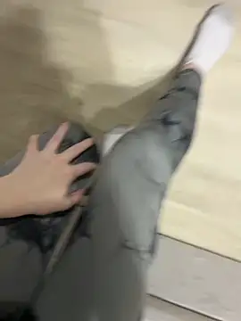 JuicyGamess online show from 11/11/25, 03:40