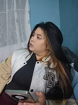 EliaStone05 online show from 12/20/25, 04:59