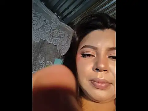 EliaStone05 online show from 01/11/26, 04:41