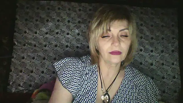 Lia Ray online show from 11/26/25, 10:54