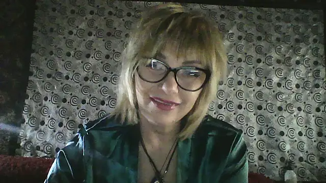 Lia Ray online show from 03/04/26, 09:11