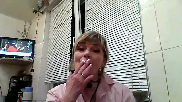 Lia Ray online show from 10/14/25, 07:25